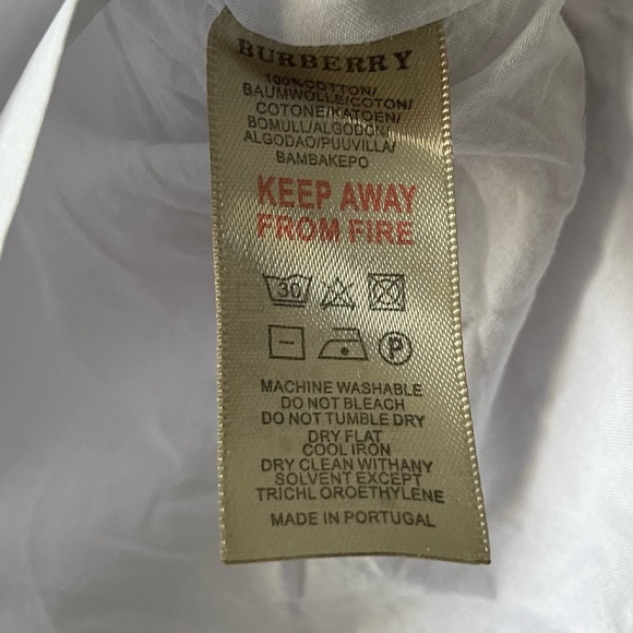 BURBERRY // authentic vintage white toddler girl’s dress (2T) - Picture 2 of 4